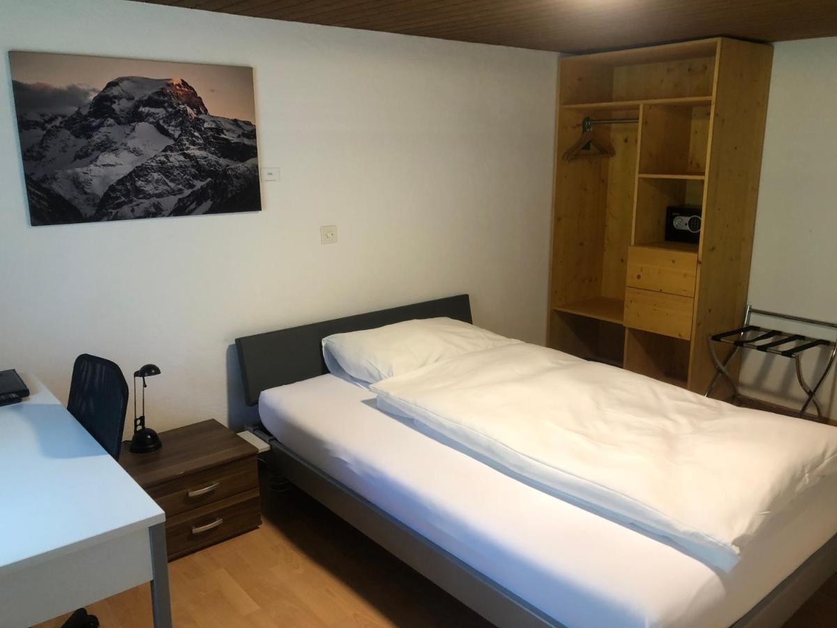 Hotel Freihof Ґларус Екстер'єр фото