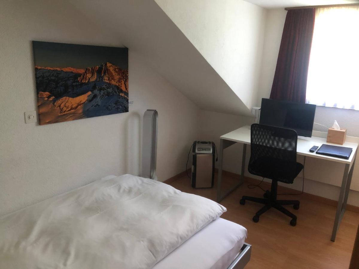 Hotel Freihof Ґларус Екстер'єр фото