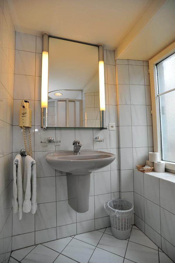 Hotel Freihof Ґларус Екстер'єр фото